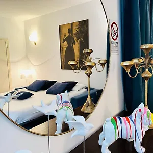 Appartement Comecasa Duomo - San Babila Lovely, Milan