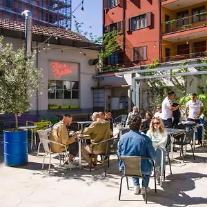  Hostel Bovisa Urban Garden